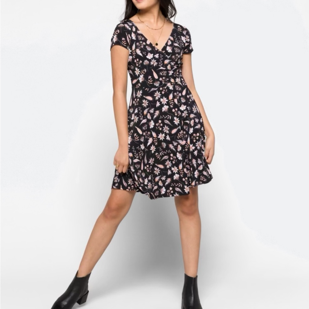Kaileigh Black and Pink Floral Mini Dress